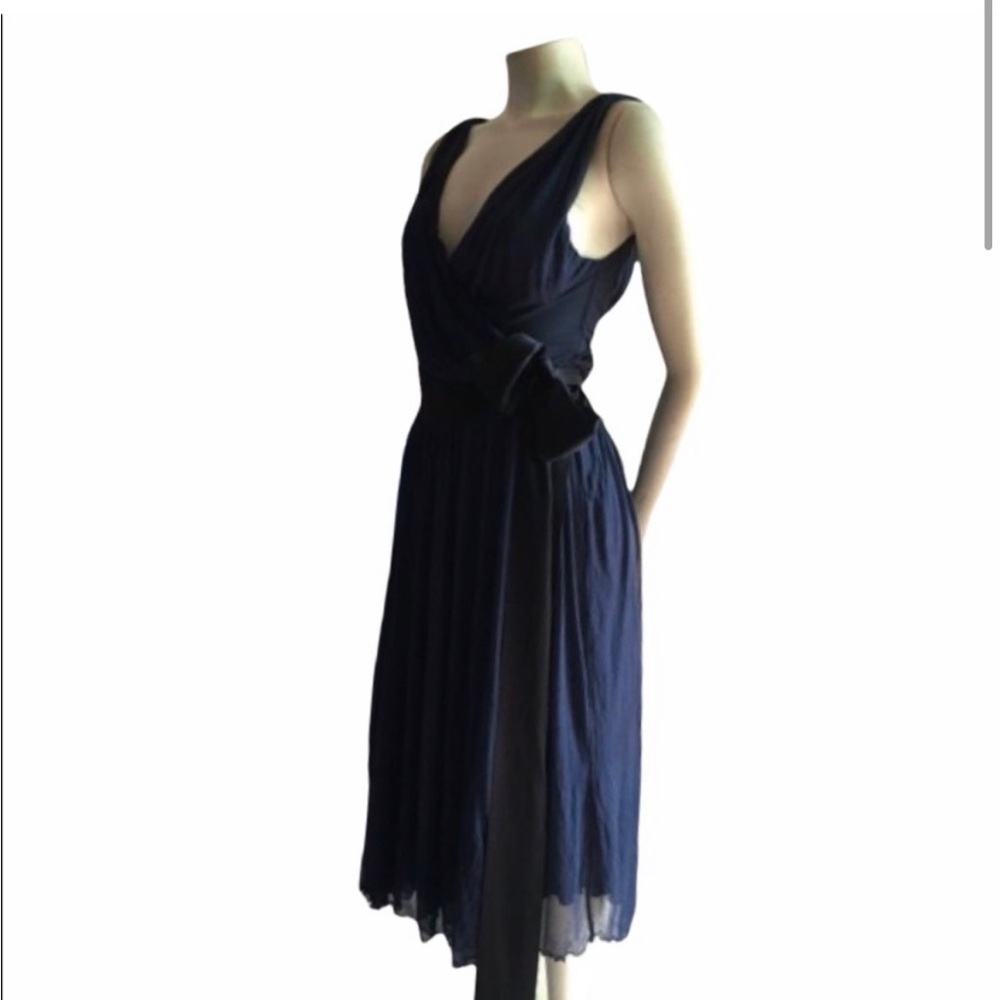 Rare DIANE VON FURSTENBERG Lorelei Silk
Wrap Dress 8 - Picture 2 of 4